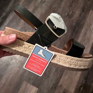 Vania Arch Support Sandal